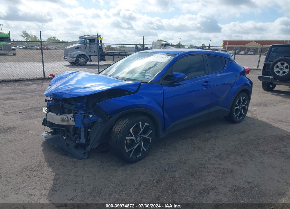 2021 TOYOTA C-HR XLE VIN: NMTKHMBX8MR129155