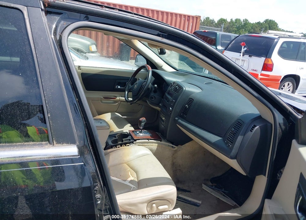 2005 CADILLAC SRX V6 VIN: 1GYEE637350219278