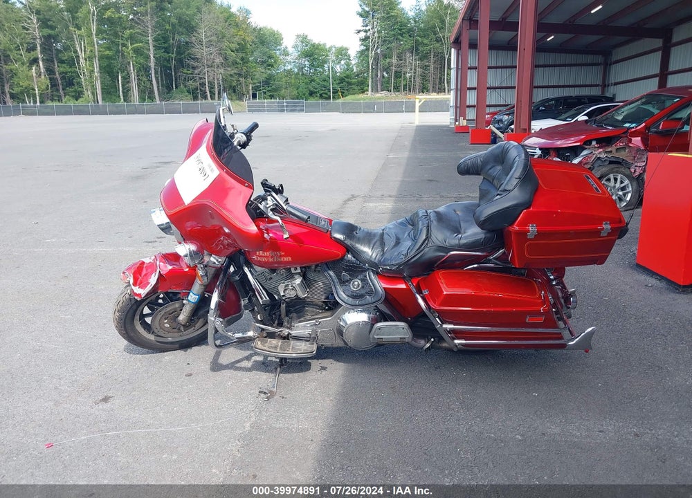 1991 HARLEY-DAVIDSON FLHT CLASSIC VIN: 1HD1DJL18MY500903