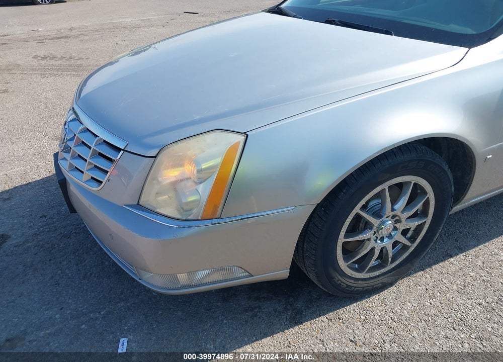 2007 CADILLAC DTS LUXURY I VIN: 1G6KD57Y87U100858