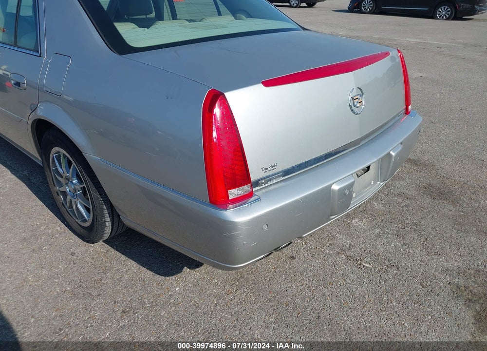 2007 CADILLAC DTS LUXURY I VIN: 1G6KD57Y87U100858