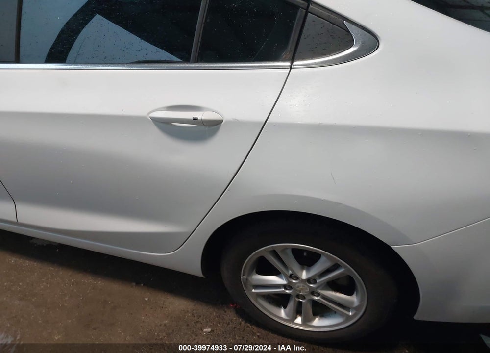 2017 CHEVROLET CRUZE LT AUTO VIN: 1G1BE5SM5H7272305