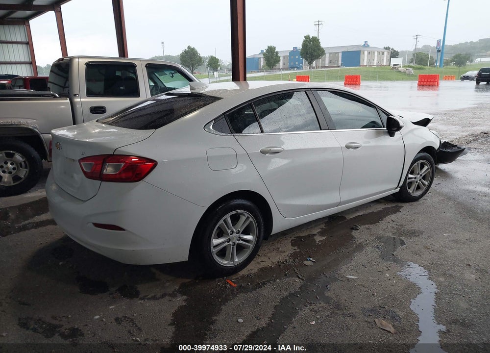 2017 CHEVROLET CRUZE LT AUTO VIN: 1G1BE5SM5H7272305