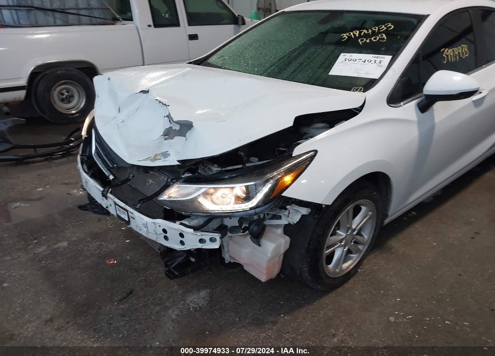 2017 CHEVROLET CRUZE LT AUTO VIN: 1G1BE5SM5H7272305