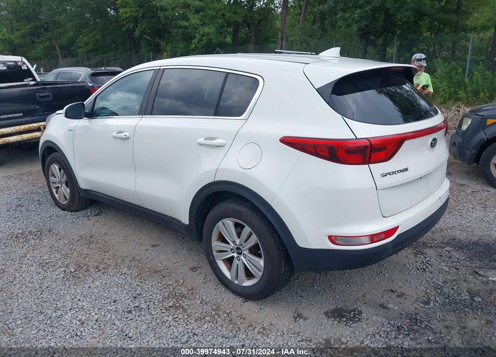 2017 KIA SPORTAGE LX VIN: KNDPMCAC9H7132948