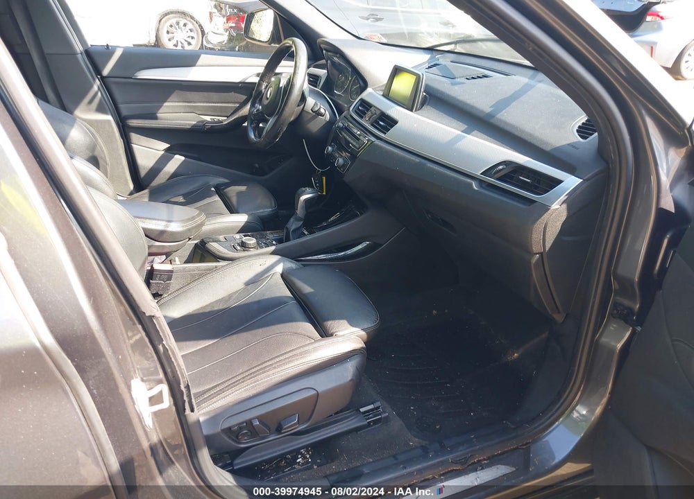 2018 BMW X1 SDRIVE28I VIN: WBXHU7C3XJ5H38887