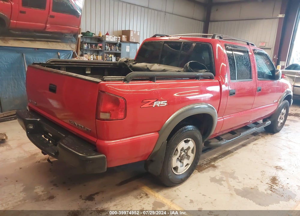 2004 CHEVROLET S-10 LS VIN: 1GCDT13X44K128467