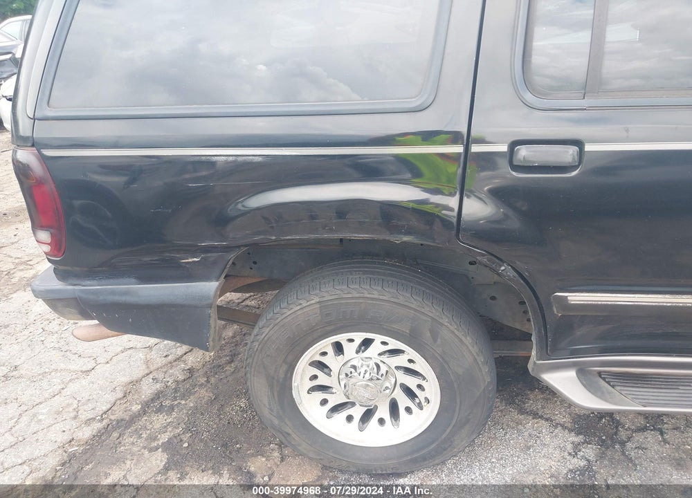1998 FORD EXPLORER EDDIE BAUER/LIMITED/XL/XLT VIN: 1FMZU32E3WUD32985