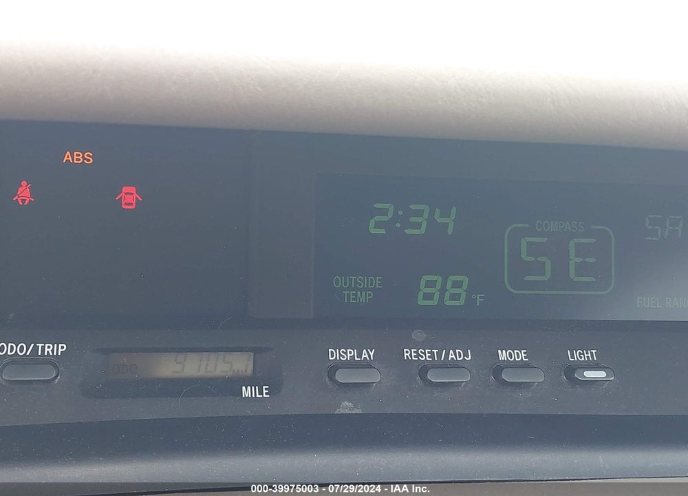 2001 TOYOTA AVALON XLS VIN: 4T1BF28B01U150303