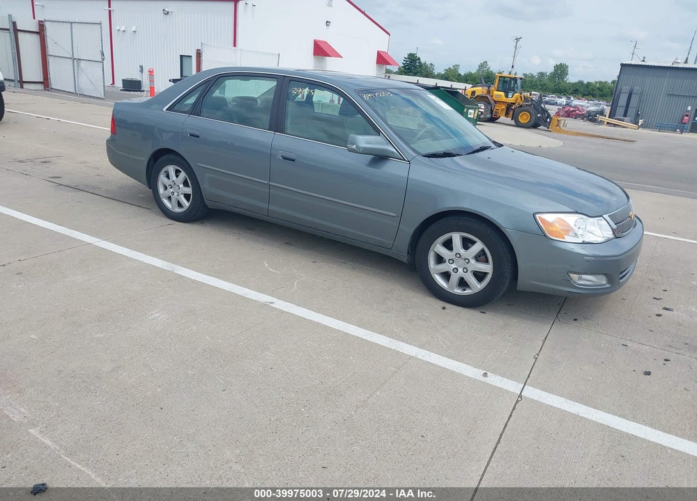 2001 TOYOTA AVALON XLS VIN: 4T1BF28B01U150303