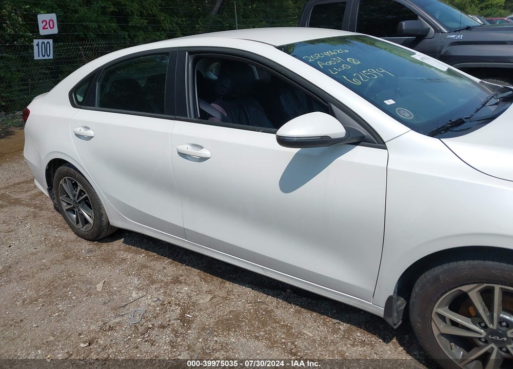2023 KIA FORTE LXS VIN: 3KPF24AD4PE621594