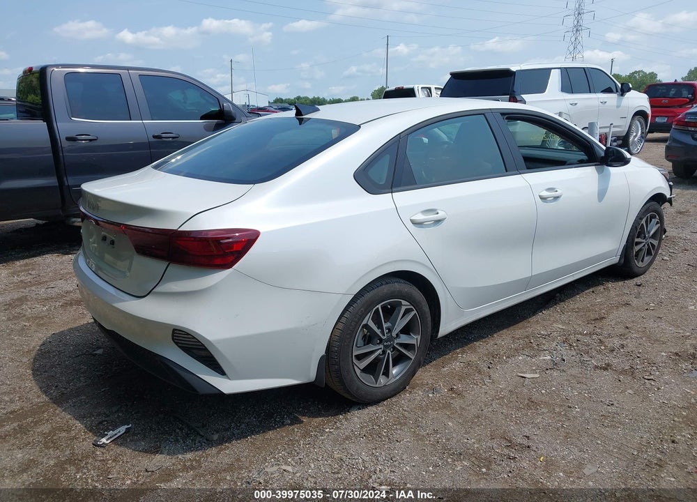 2023 KIA FORTE LXS VIN: 3KPF24AD4PE621594