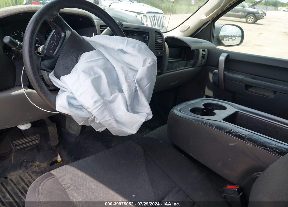 2012 CHEVROLET SILVERADO 1500 LS VIN: 1GCRCREA7CZ148408