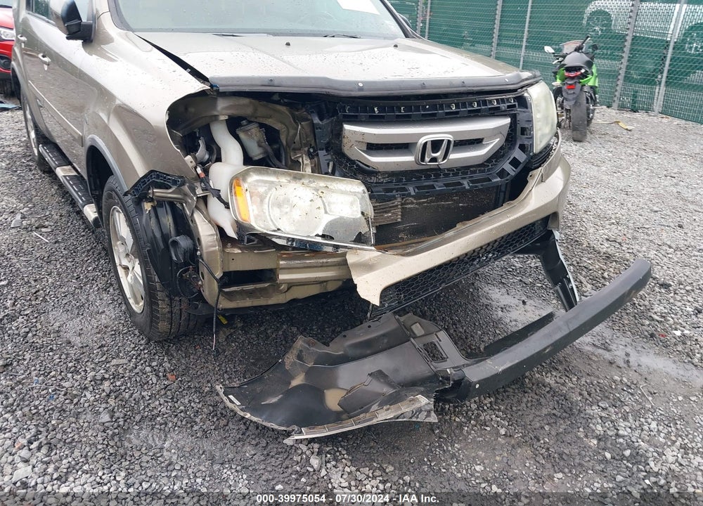 2011 HONDA PILOT VIN: 5FNYF4H52BB072802