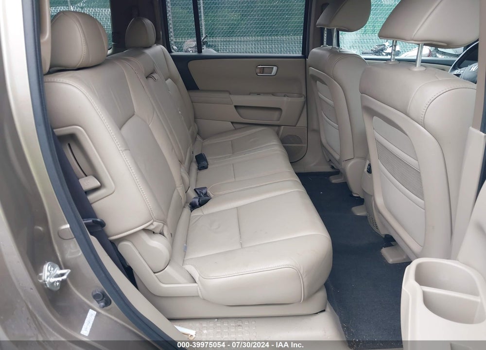 2011 HONDA PILOT VIN: 5FNYF4H52BB072802