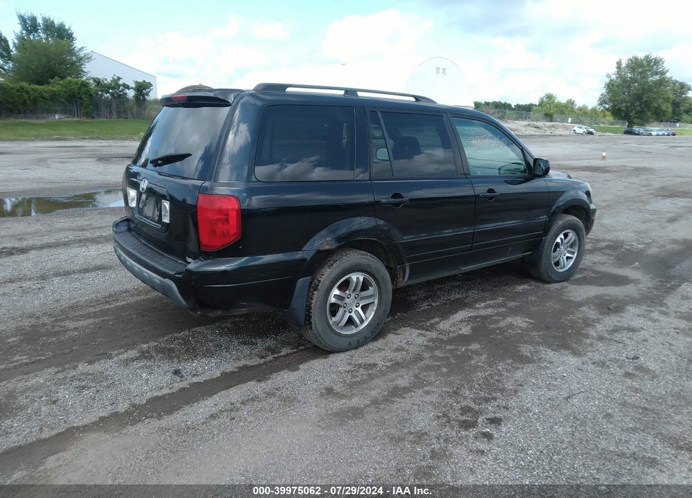 2004 HONDA PILOT EX-L VIN: 2HKYF185X48519976