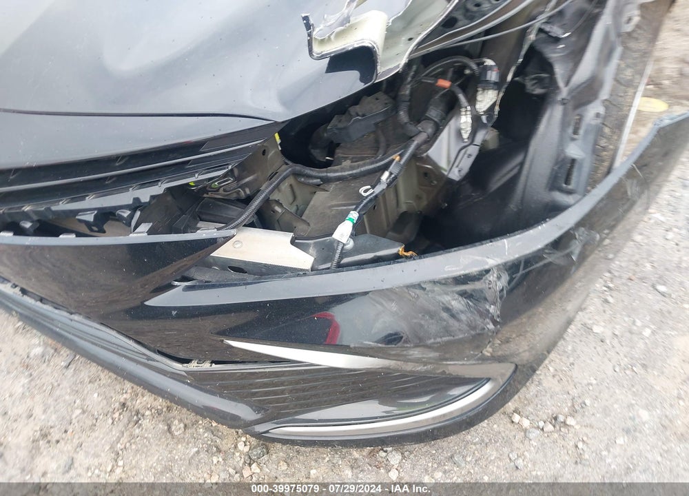 2021 TOYOTA CAMRY LE VIN: 4T1C11AK2MU454115