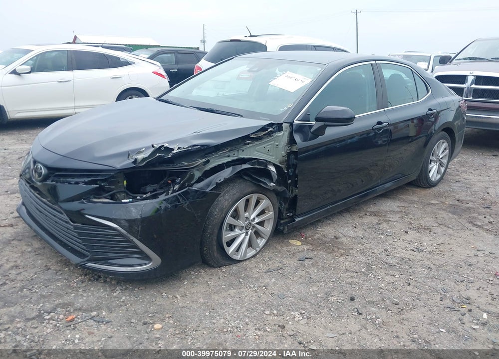 2021 TOYOTA CAMRY LE VIN: 4T1C11AK2MU454115