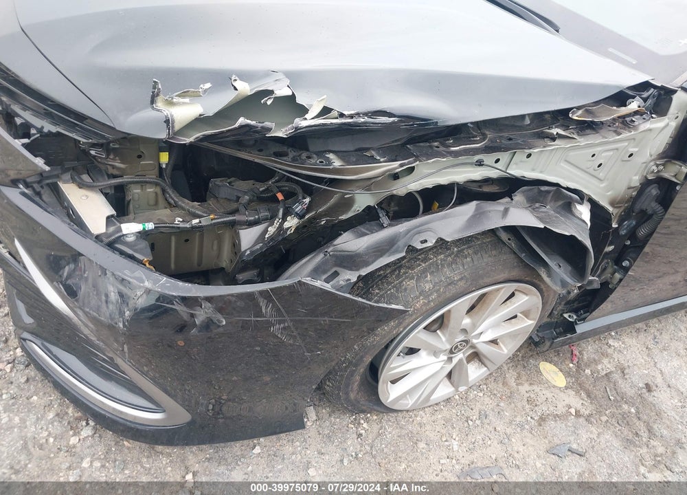 2021 TOYOTA CAMRY LE VIN: 4T1C11AK2MU454115