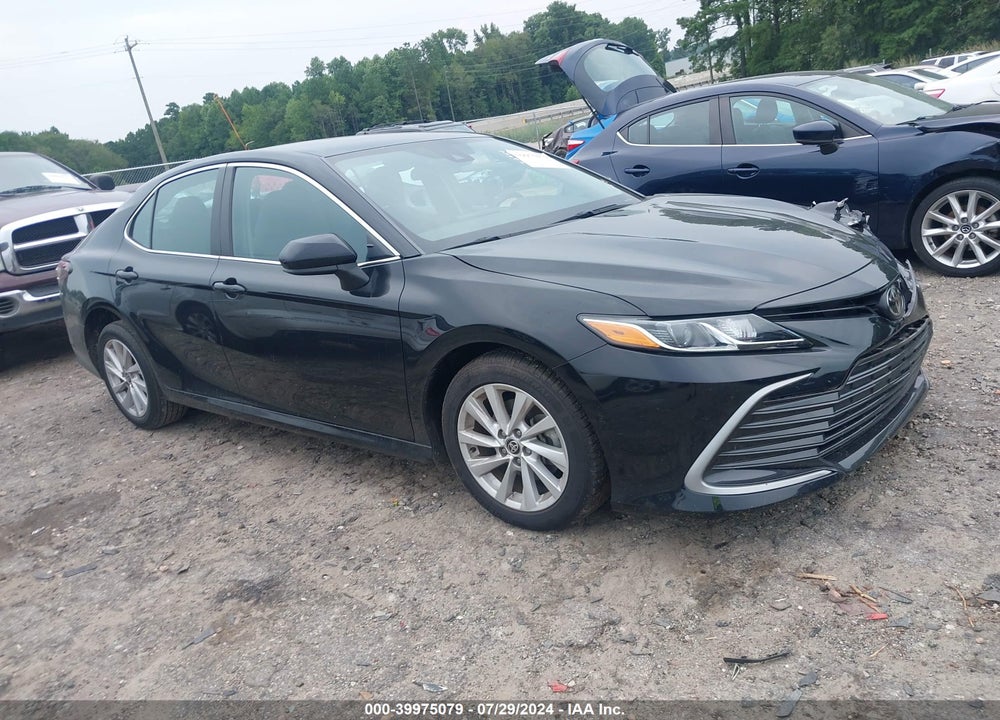 2021 TOYOTA CAMRY LE VIN: 4T1C11AK2MU454115
