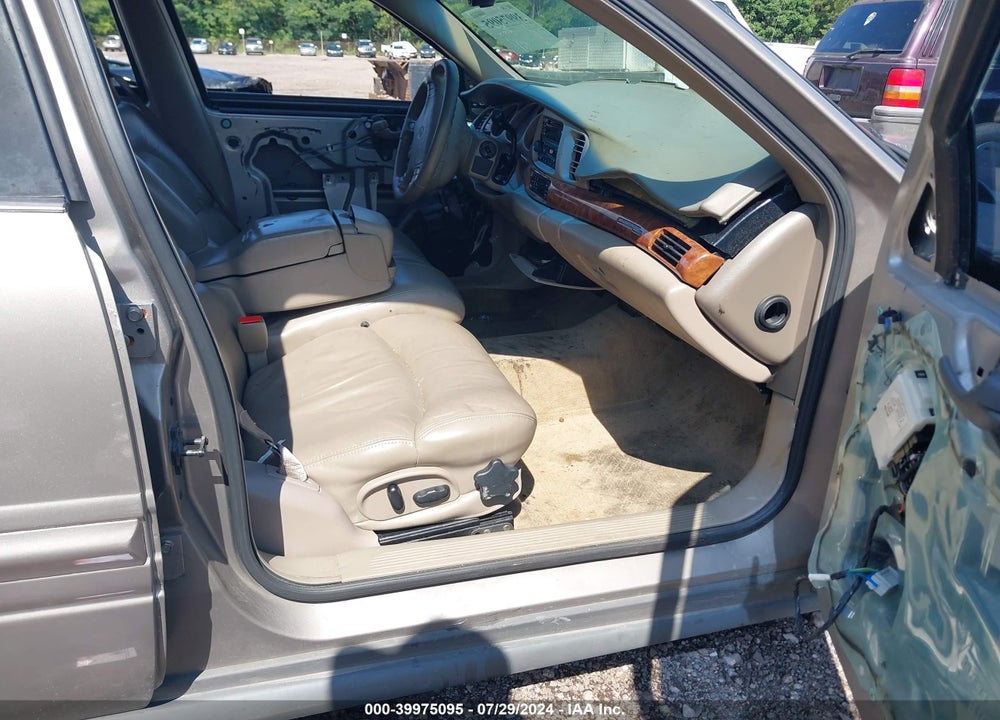 2001 BUICK LESABRE LIMITED VIN: 1G4HR54K91U145853