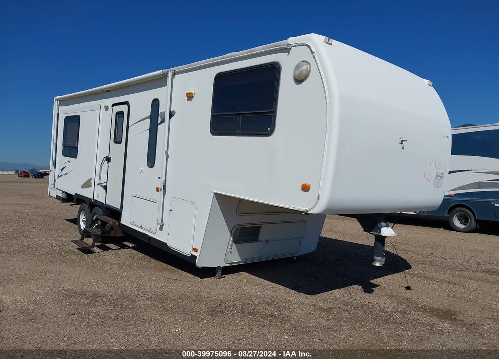 2000 HITCHHIKER 5TH WHEEL VIN: 1C932JP07YA009118