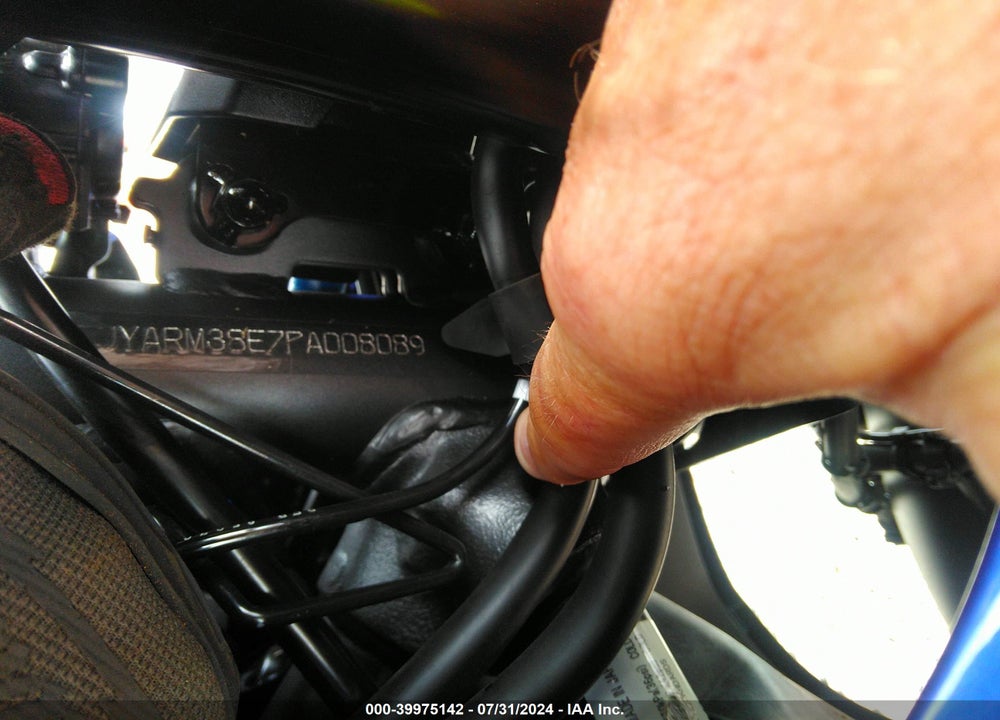 2023 YAMAHA YZFR7 VIN: JYARM38E7PA008089