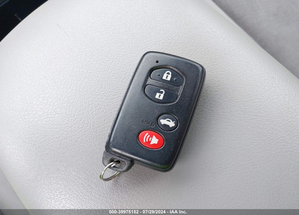 2011 TOYOTA CAMRY HYBRID VIN: 4T1BB3EK7BU142495