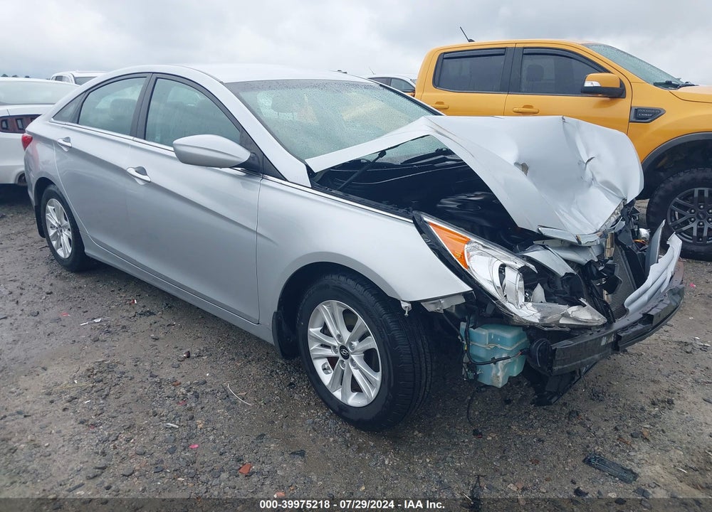 2013 HYUNDAI SONATA GLS VIN: 5NPEB4ACXDH761742