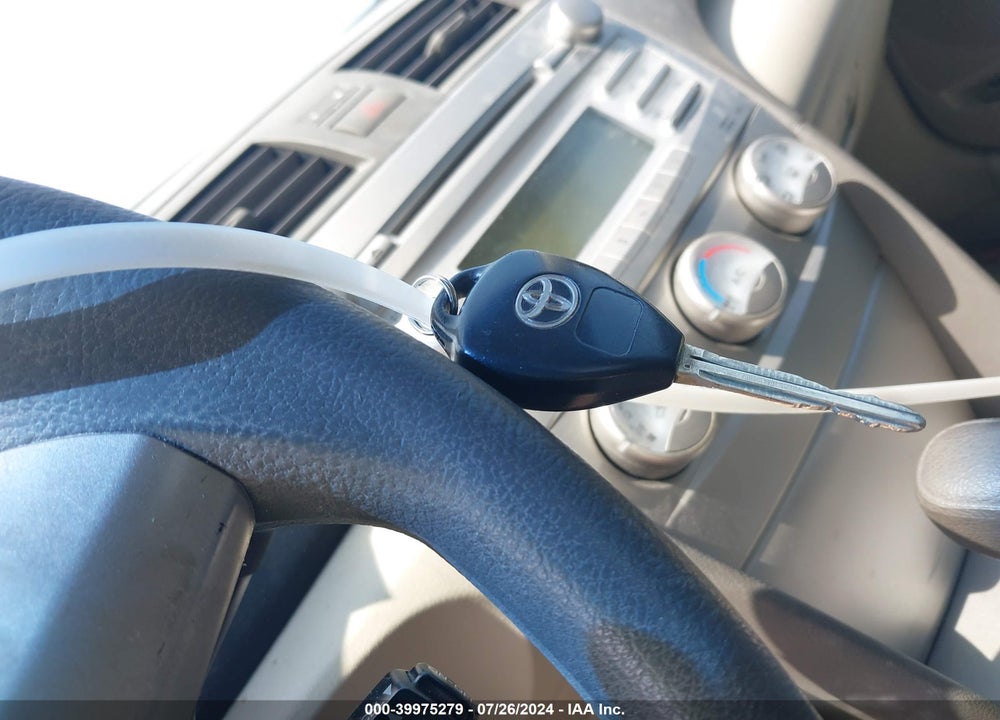 2010 TOYOTA CAMRY LE VIN: 4T1BF3EKXAU580110