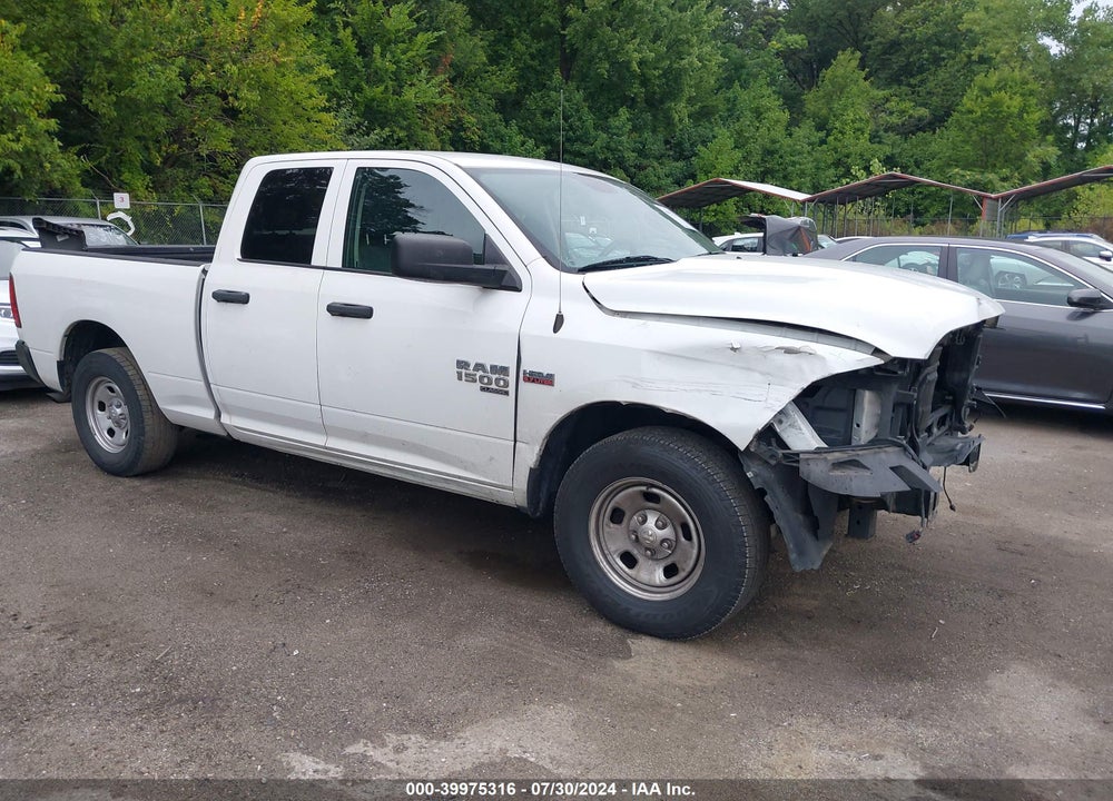 2019 RAM 1500 CLASSIC TRADESMAN QUAD CAB 4X2 6'4 BOX VIN: 1C6RR6FT2KS593974