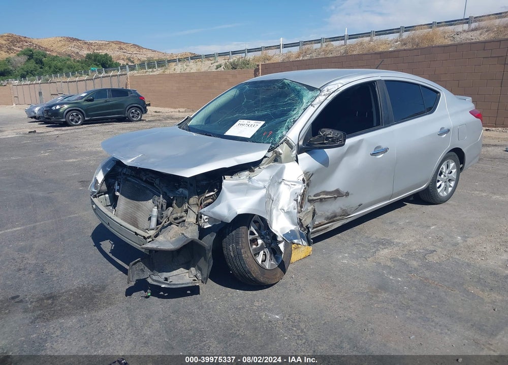 2018 NISSAN VERSA 1.6 SV VIN: 3N1CN7AP1JL878708
