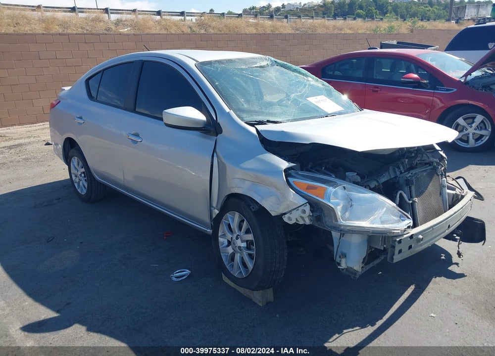 2018 NISSAN VERSA 1.6 SV VIN: 3N1CN7AP1JL878708