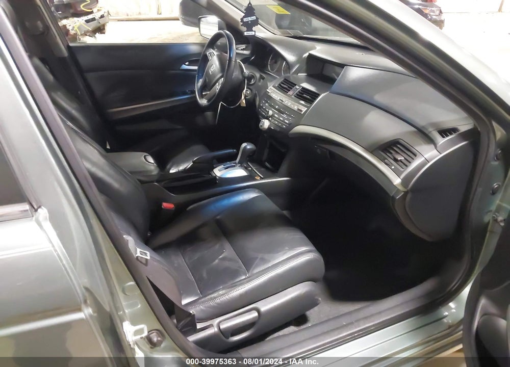 2010 HONDA ACCORD 2.4 EX-L VIN: 1HGCP2F89AA004501