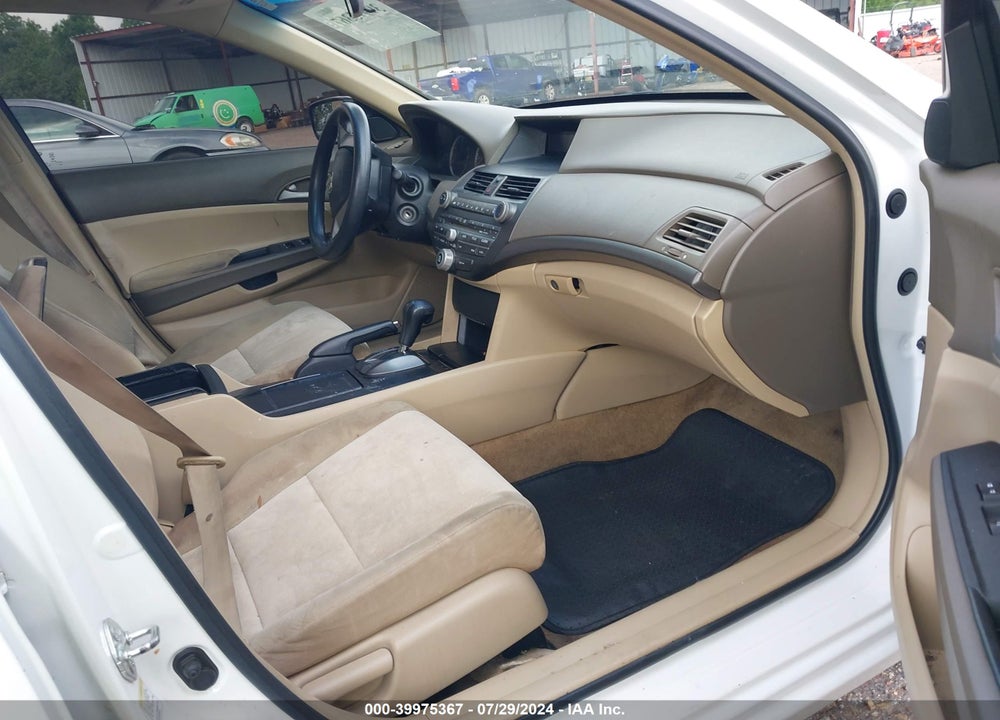 2009 HONDA ACCORD 2.4 LX-P VIN: 1HGCP26439A074892