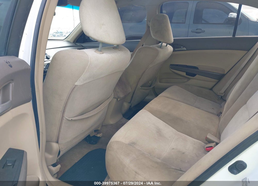 2009 HONDA ACCORD 2.4 LX-P VIN: 1HGCP26439A074892