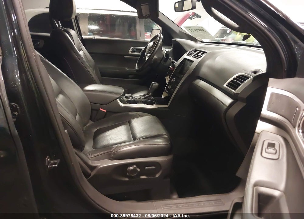 2015 FORD EXPLORER XLT VIN: 1FM5K8D88FGB08604
