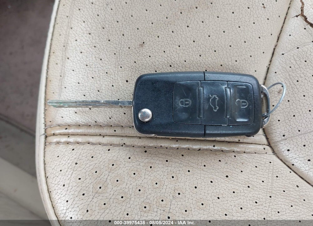 2006 VOLKSWAGEN NEW BEETLE 2.5 VIN: 3VWSF31Y96M301432