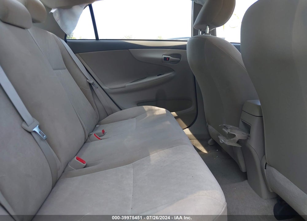 2009 TOYOTA COROLLA LE VIN: JTDBL40EX99049010
