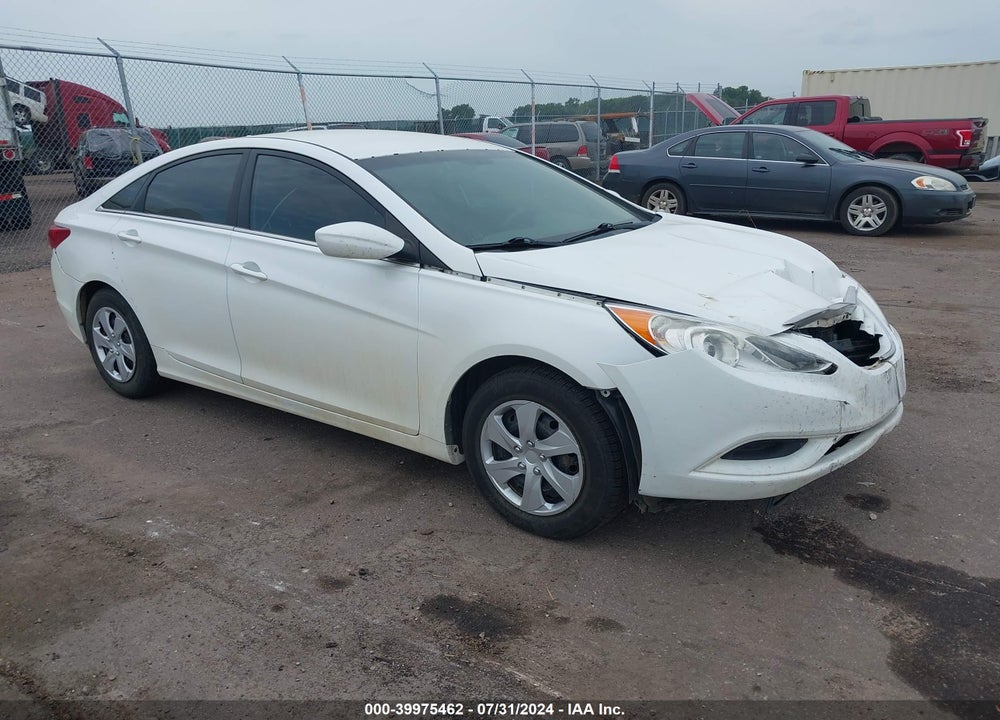 2013 HYUNDAI SONATA GLS VIN: 5NPEB4ACXDH574288