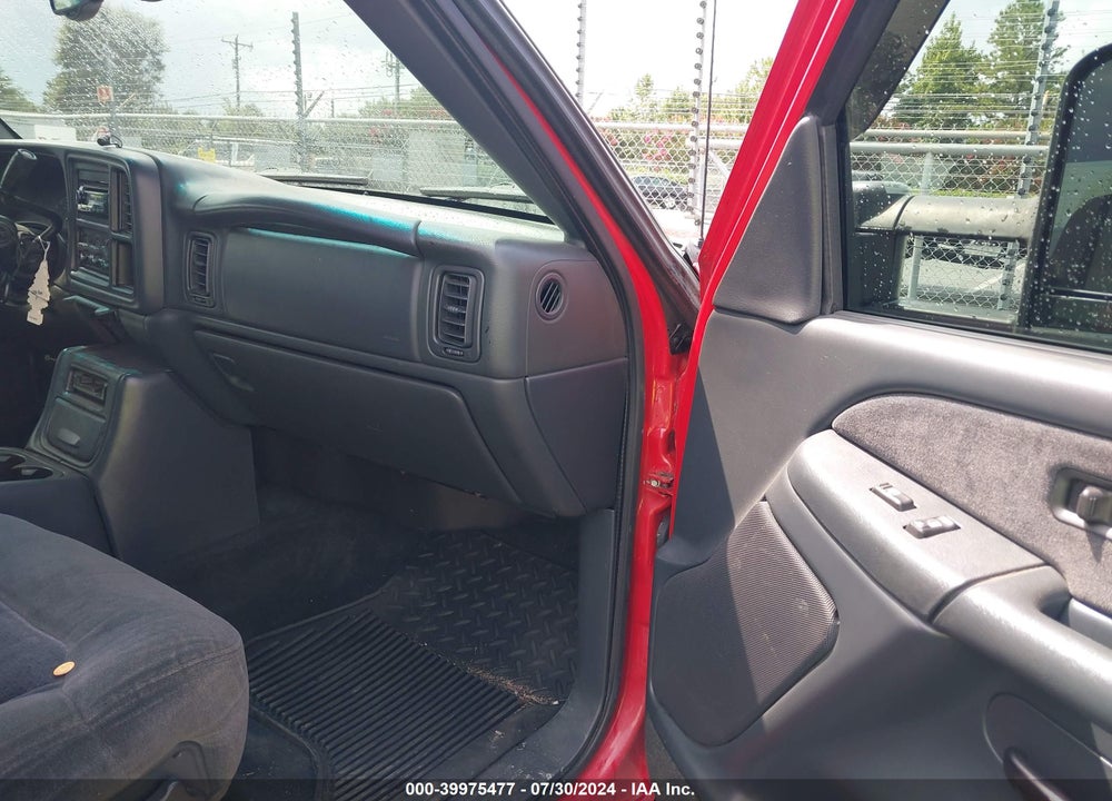 2001 CHEVROLET SILVERADO 2500HD LS VIN: 1GCHK23U71F203084