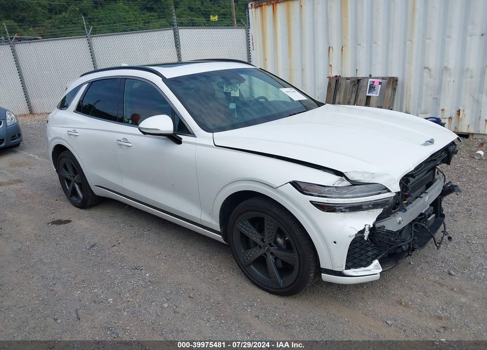 2023 GENESIS GV70 3.5T AWD SPORT VIN: KMUMCDTC6PU085965