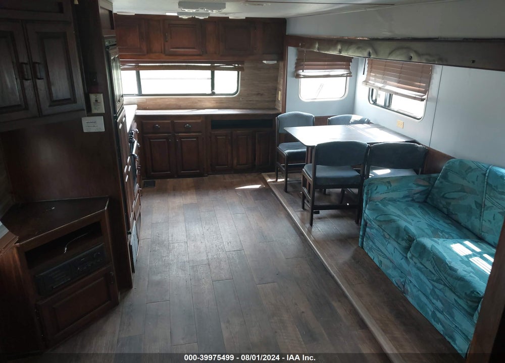1995 JAYCO EAGLE 303RK VIN: 1UJCJ02P6S1LE0542