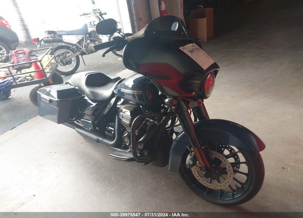2019 HARLEY-DAVIDSON FLHXS VIN: 1HD1KRP19KB669827