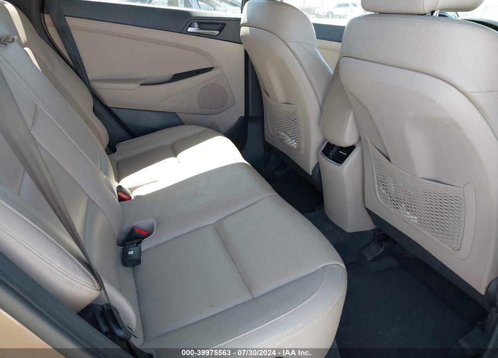 2016 HYUNDAI TUCSON LIMITED VIN: KM8J3CA23GU123965