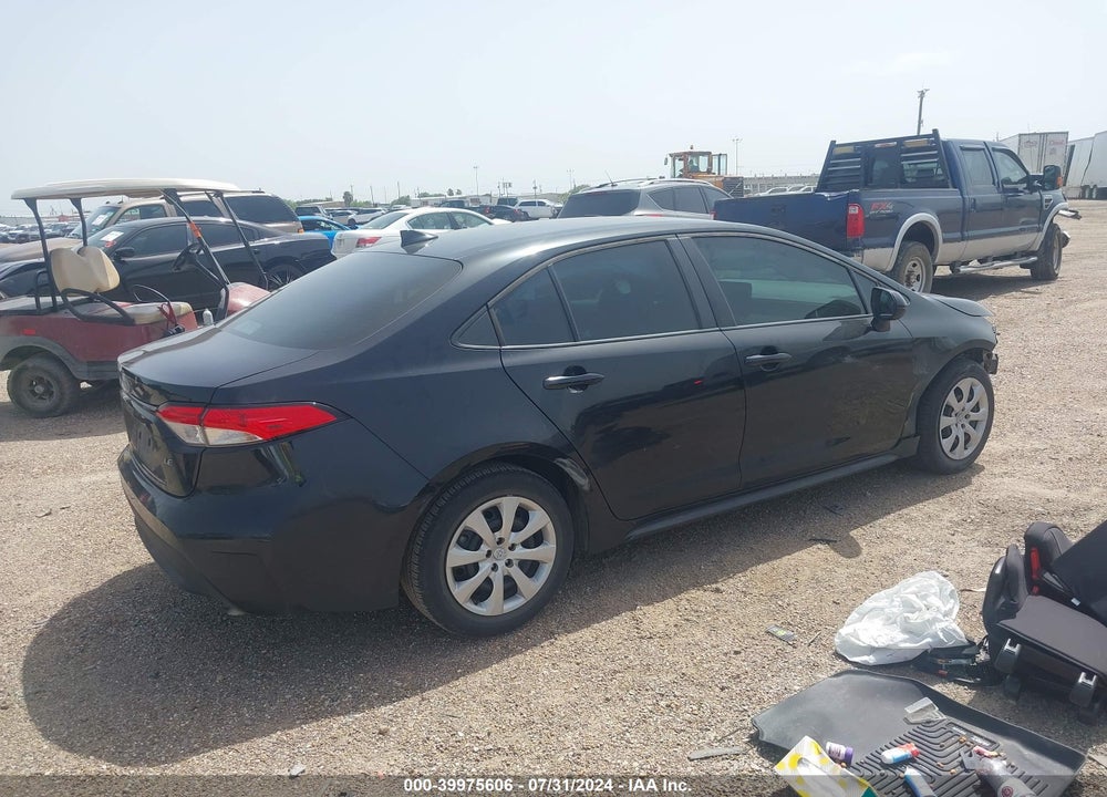2022 TOYOTA COROLLA LE VIN: 5YFEPMAE6NP305812