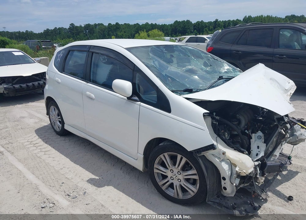 2011 HONDA FIT SPORT VIN: JHMGE8H55BS009278