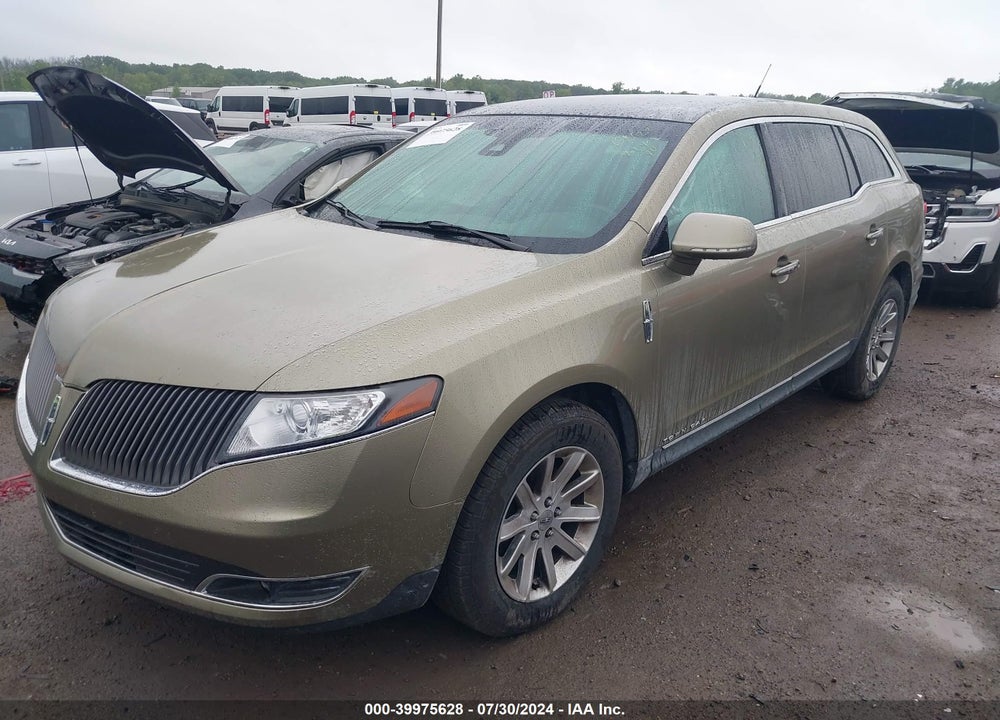 2013 LINCOLN MKT LIVERY VIN: 2LMGJ5M97DBL50117