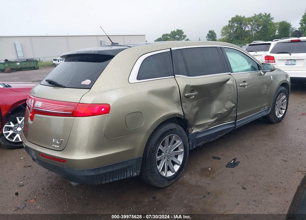 2013 LINCOLN MKT LIVERY VIN: 2LMGJ5M97DBL50117