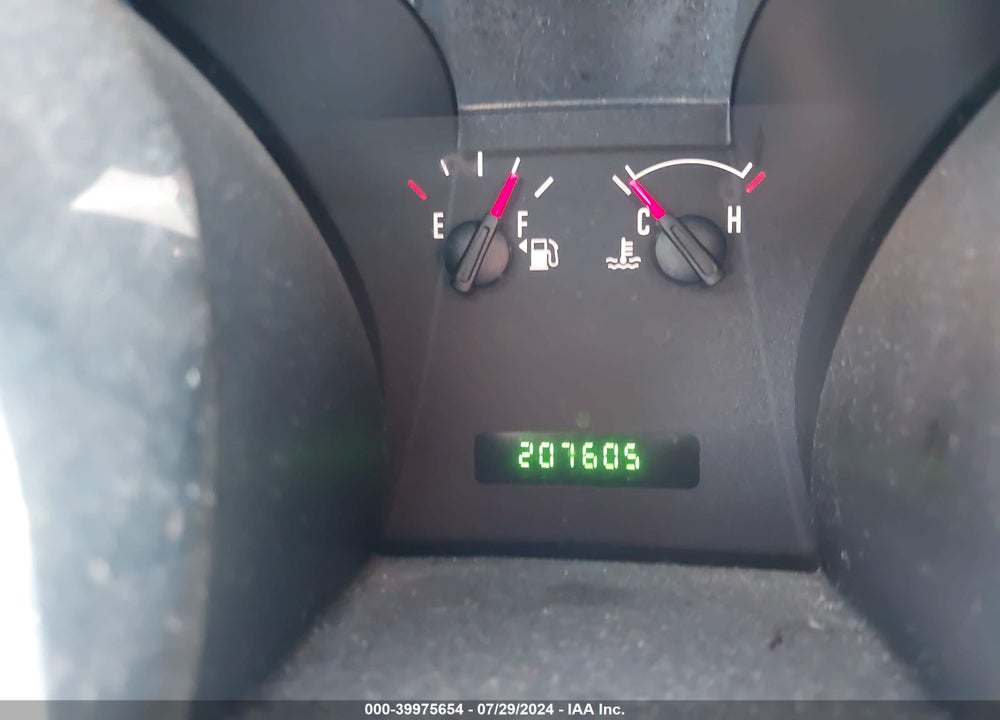 2005 FORD MUSTANG V6 DELUXE/V6 PREMIUM VIN: 1ZVFT80N155149245